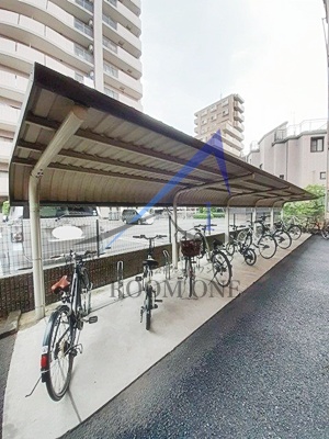 その他共有部分　駐輪場です。
