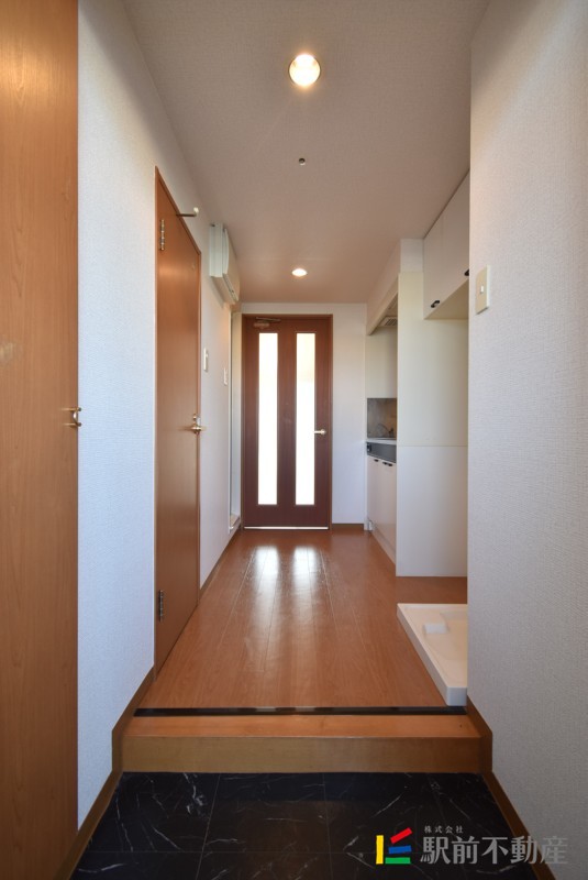 玄関　※同タイプ別部屋