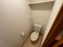 トイレ　こちらはトイレです。清潔感があり、安心して使用できます。