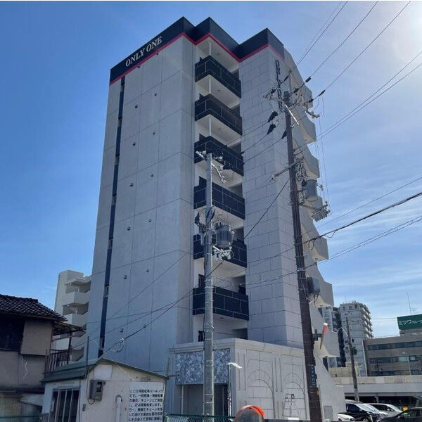 建物外観　オートロック付きで安心です♪