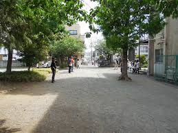 小学校　稲城市立稲城第一小学校（小学校）まで505m