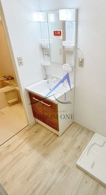 洗面設備　洗面台です。