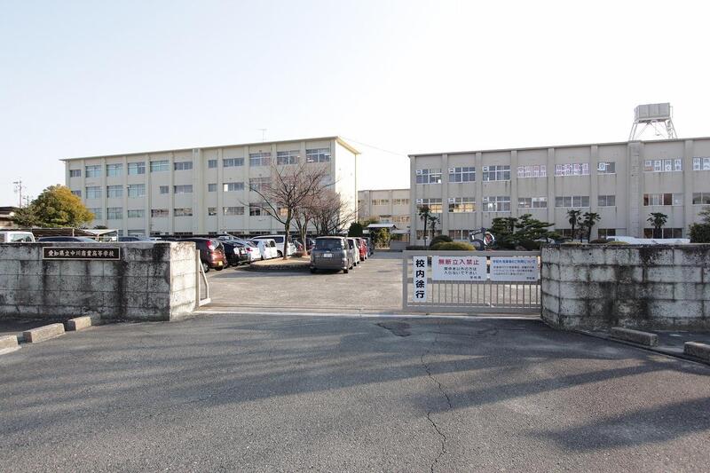 高校・高専　愛知県立中川商業高校（高校・高専）まで404m