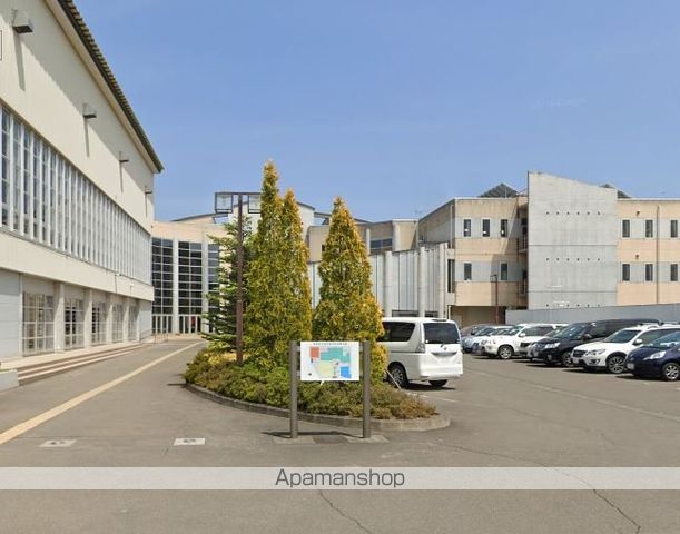 中学校　利府町立利府西中学校（中学校）まで775m