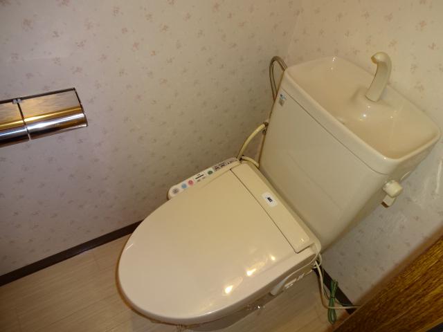 トイレ　シャワー付トイレ