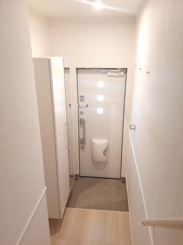 玄関　ゆったりとした玄関です