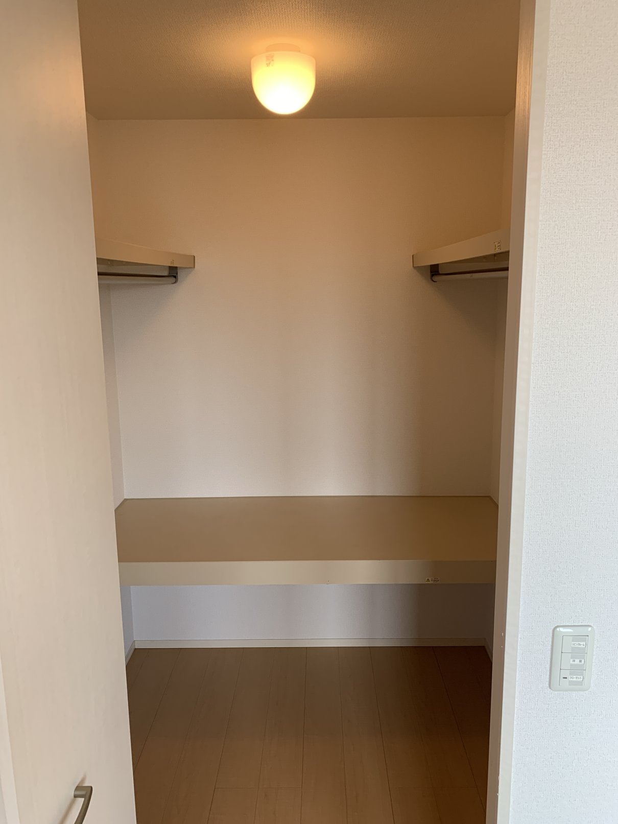 収納　ウォークインクローゼット付で収納たっぷり