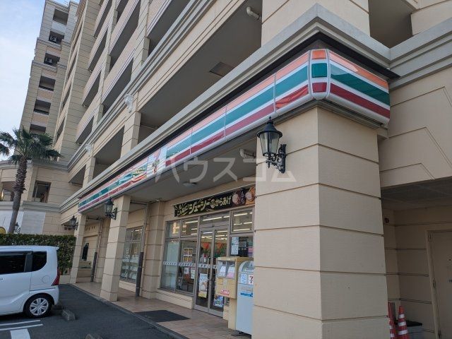 コンビニ　セブン‐イレブン 横浜レイディアント店（コンビニ）まで400m