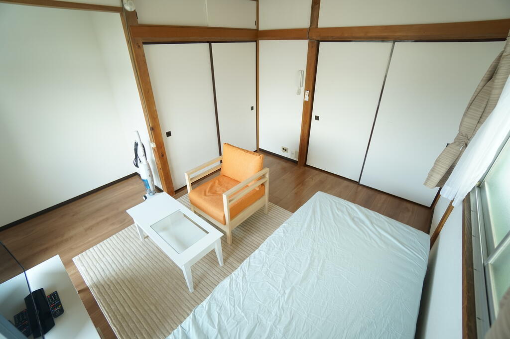 洗面設備　※同物件別号室の参考写真です。