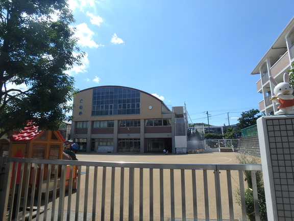 幼稚園・保育園　梶ケ谷幼稚園（幼稚園・保育園）まで881m