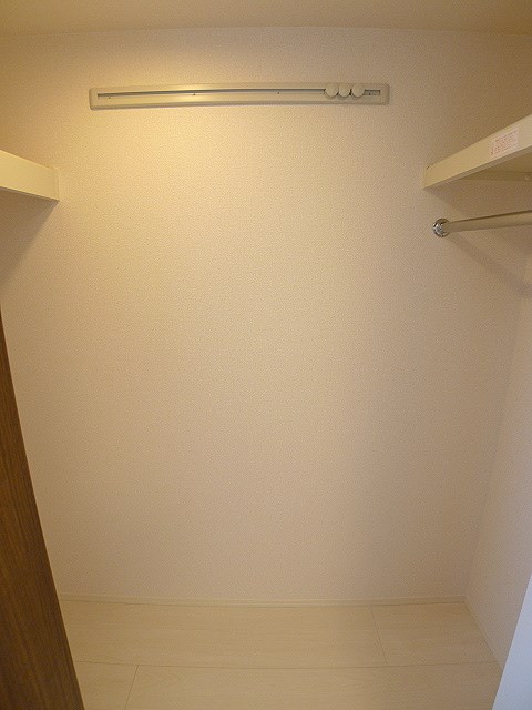 収納　写真は同型タイプ