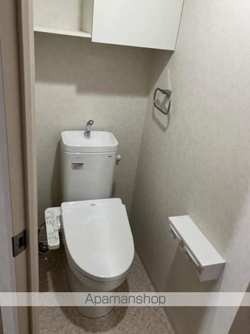 西鉄天神大牟田線 大橋駅 徒歩5分 14階建 築4年のトイレ写真