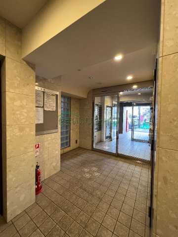 エントランス　メインステージ三軒茶屋