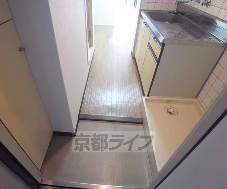 セシール太秦の玄関写真