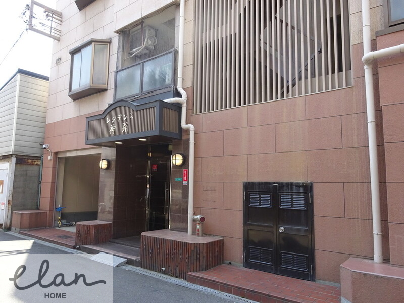 地下鉄千日前線 新深江駅 徒歩4分 8階建 築37年の外観写真