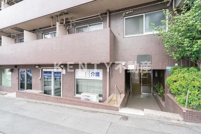エントランス　毎日通るエントランスはこのようになっています