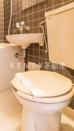 トイレ　コンパクトで使いやすいトイレです
