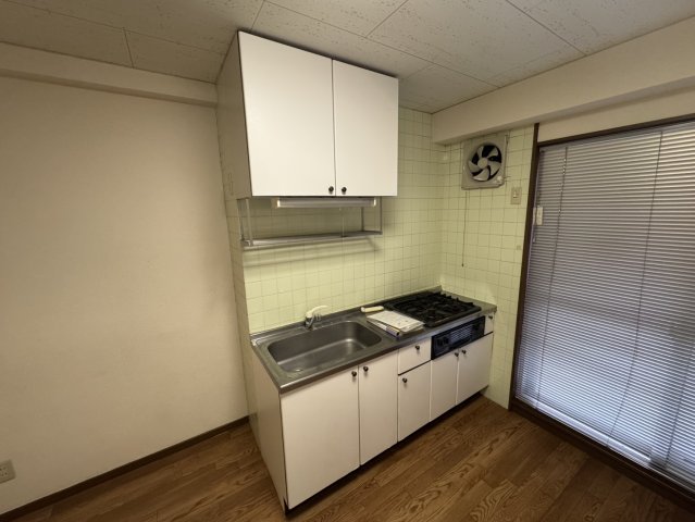 キッチン　★ガス３口システムキッチン★