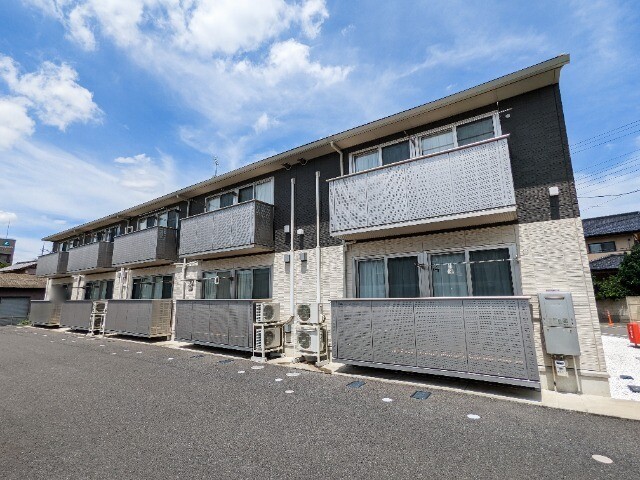 上毛電鉄 中央前橋駅 バス乗車時間：9分 最寄りバス停で下車 徒歩4分 築7年