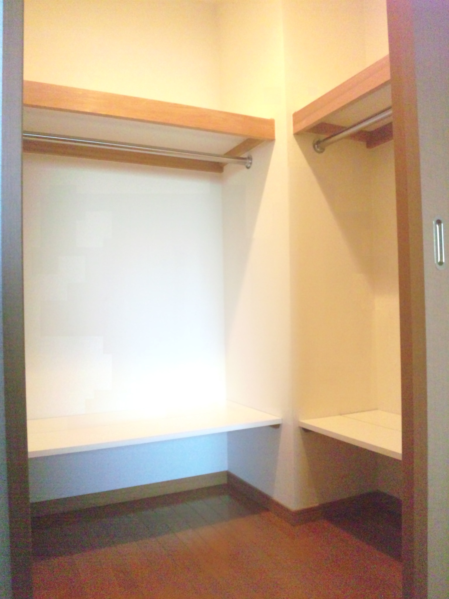 収納　ウォークインクローゼット