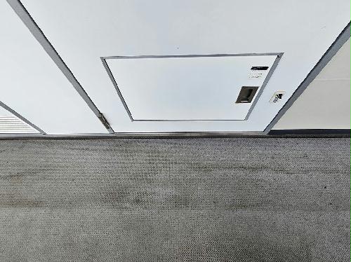 玄関　宅配ボックス