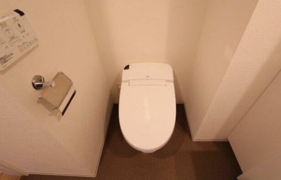 トイレ　別部屋参考写真です