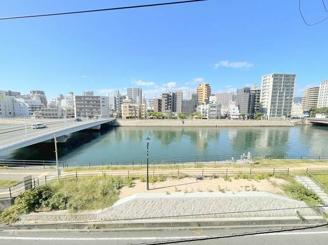 【広島市中区大手町のマンションの眺望】