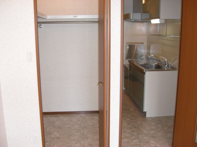 収納　ウォークインクローゼット完備。