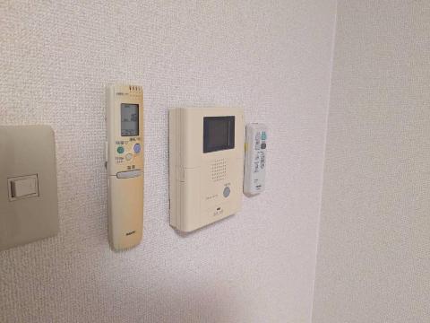 セキュリティ　カメラ付インターホン