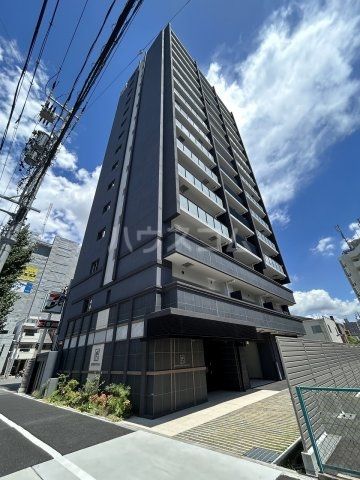 【エステムプラザ名古屋UXの建物外観】