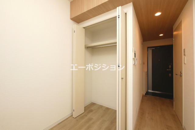 収納　エルミタージュ難波南V