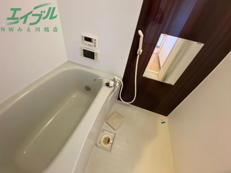 バス・シャワールーム　同型参考写真