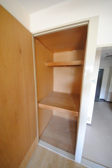 収納　写真は２０２号室