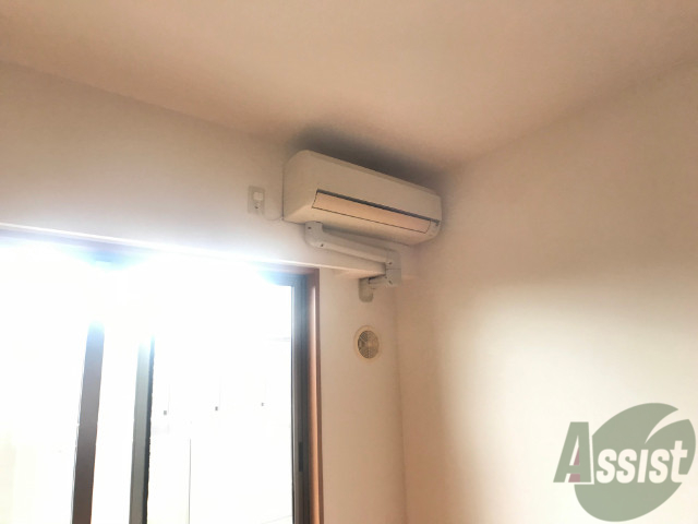 その他設備　あらかじめエアコンがついています。夏も冬も快適ですよ。