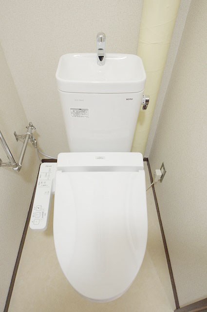 トイレ　シャワートイレ