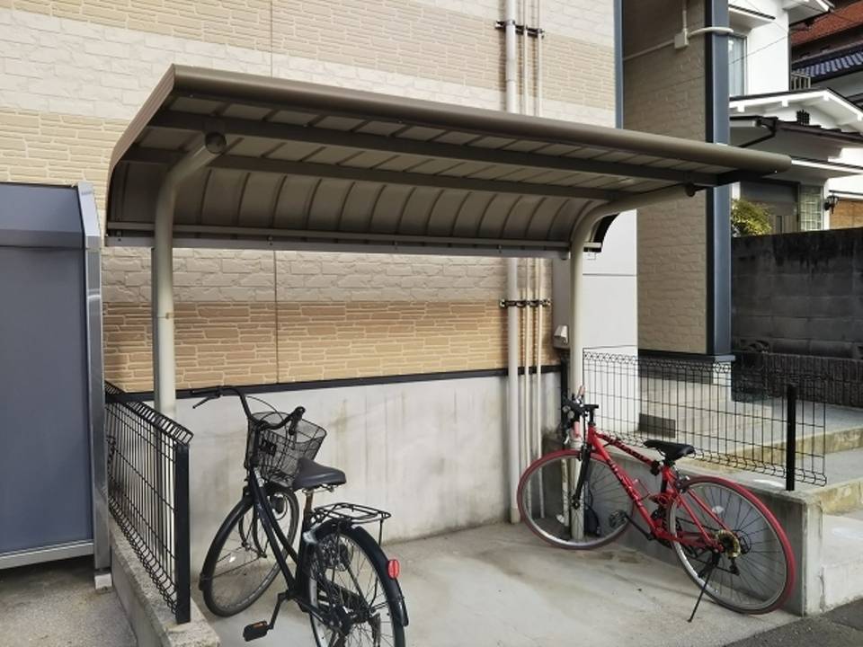 駐車場　駐輪場