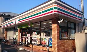 コンビニ　セブンイレブン　広島東観音店（コンビニ）まで232m