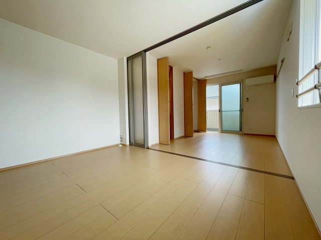 居室・リビング　ゆったり過ごせるリビングです