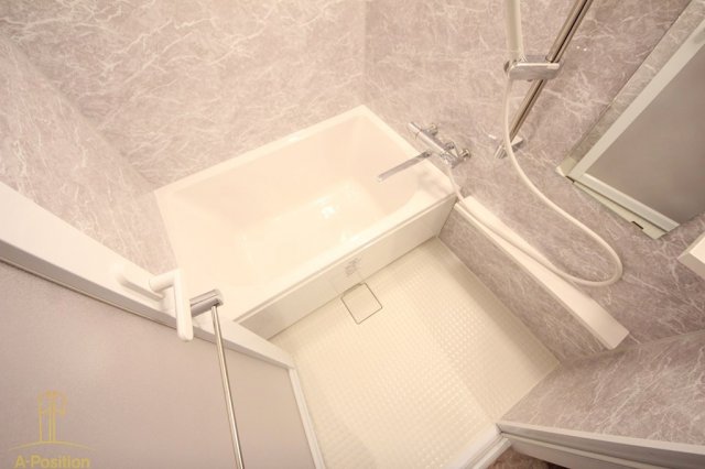 バス・シャワールーム　ブリリアントジュネス本町