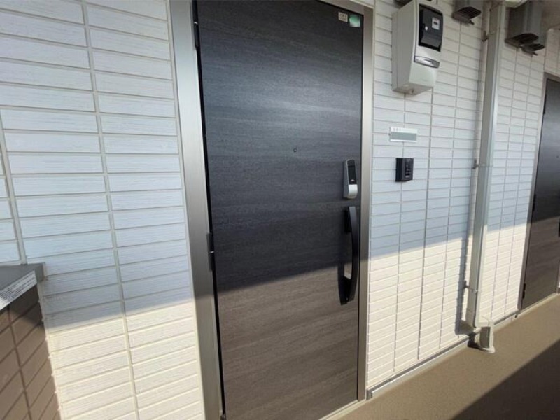 玄関　図面と現状に相違がある場合には現状を優先