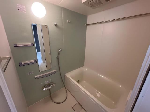 バス・シャワールーム　バス（イメージ）