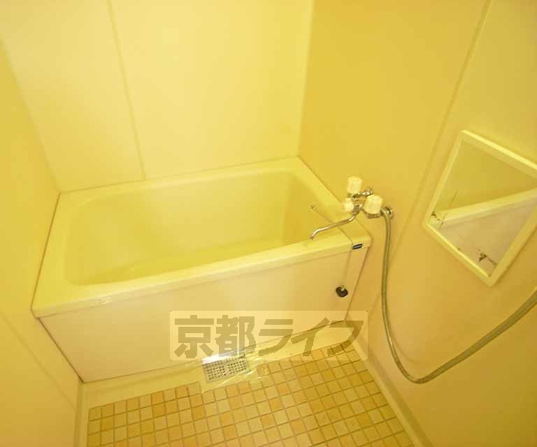 バス・シャワールーム　落ち着く空間です。