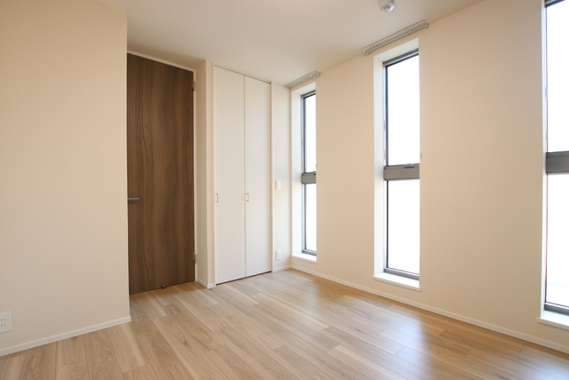 その他部屋・スペース　６．１帖の洋室　エアコン＋ＷＩＣ設置済