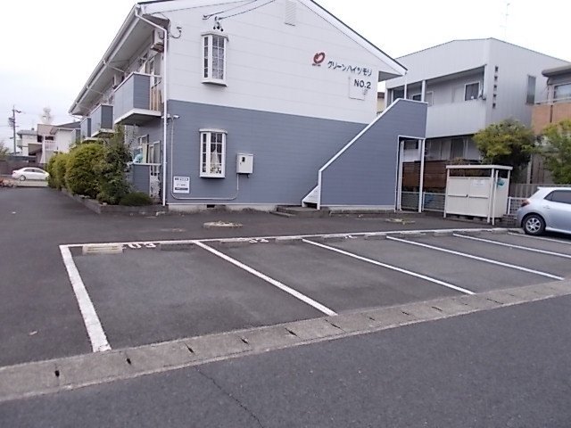 駐車場　車をお持ちの方に嬉しい駐車場付きの物件です