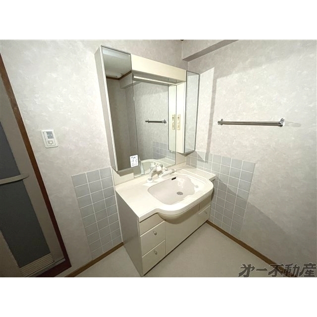 洗面設備　洗面所