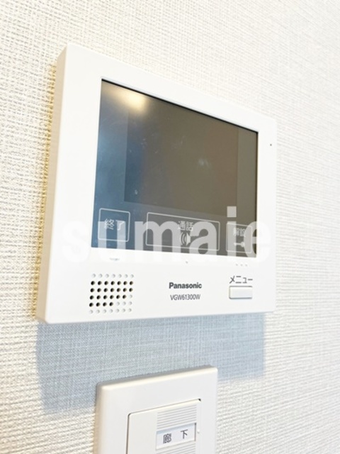 セキュリティ　モニター付きインターホンです。