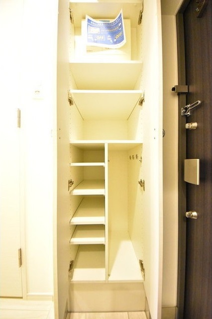 玄関　大容量のシューズボックス♪