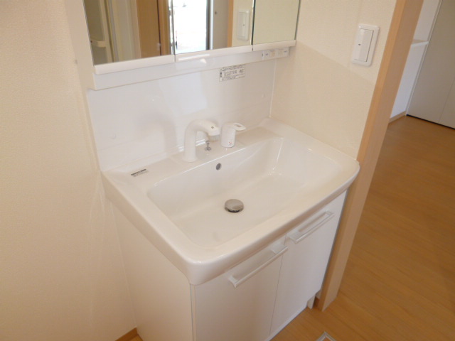 洗面設備　洗髪洗面化粧台