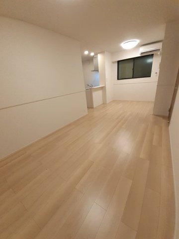 居室・リビング　ゆったり過ごせる居間です