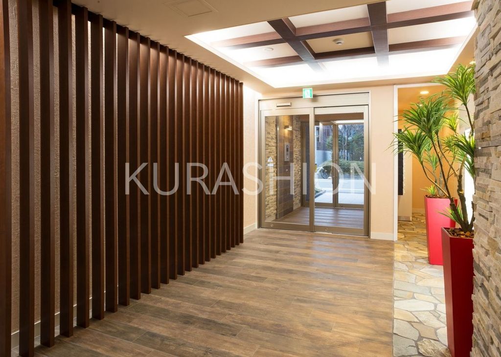 その他　エントランス